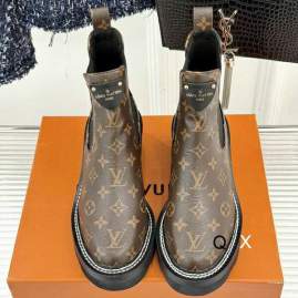 Picture of Louis Vuitton Shoes _SKULVsz35-40JX102212400
